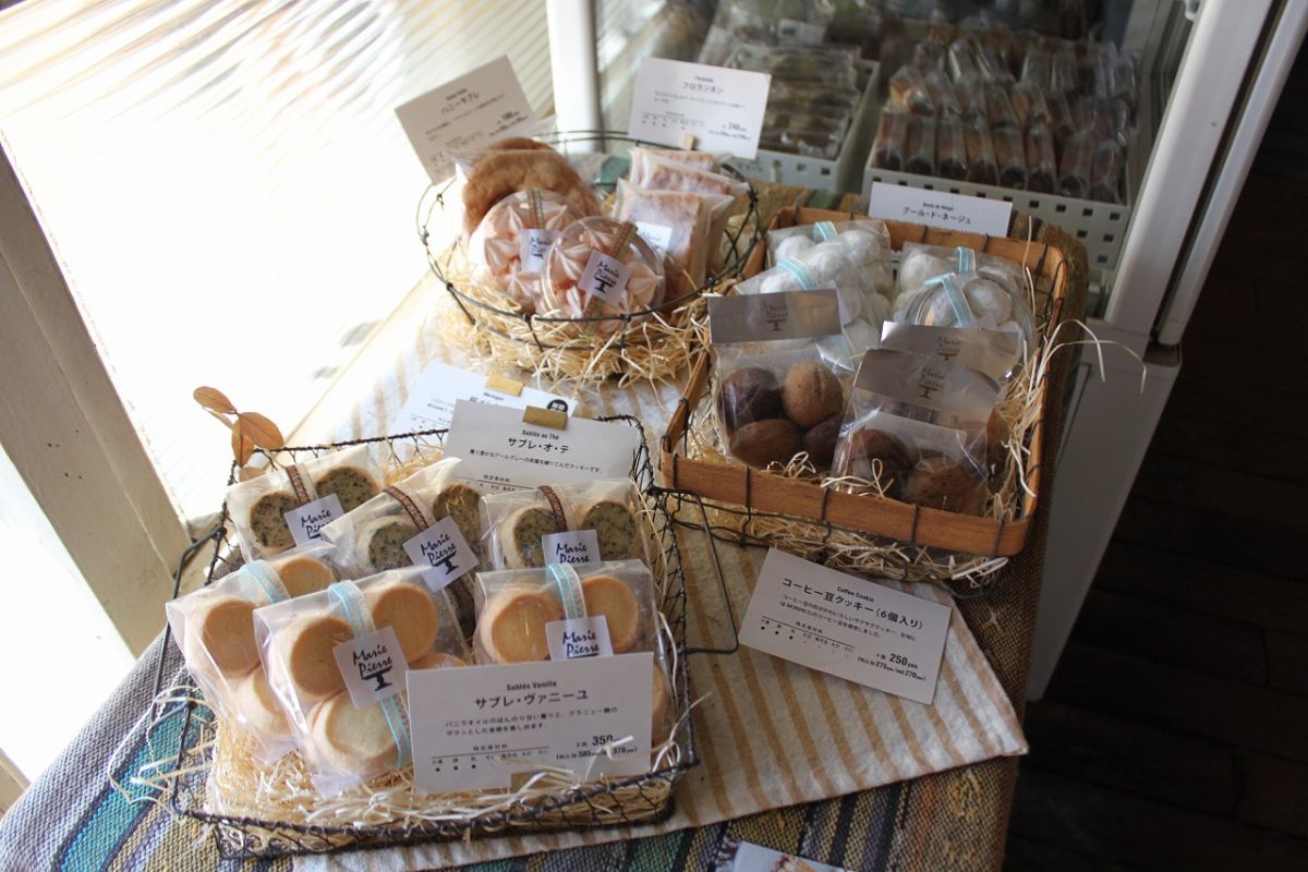 上質の素材を使って焼き上げるクッキーは味わい深く、円山散策のお供にもおすすめ