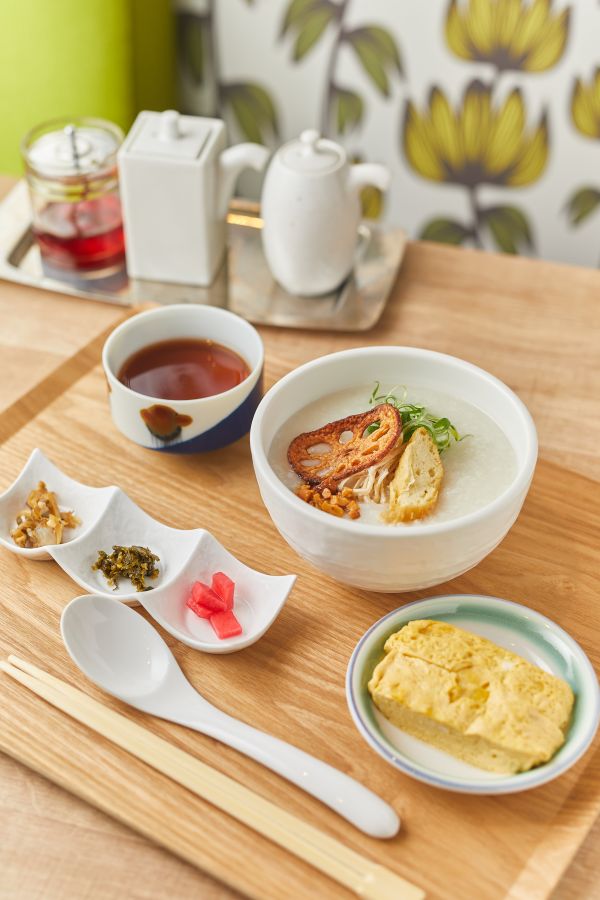 平日のモーニングセット550円