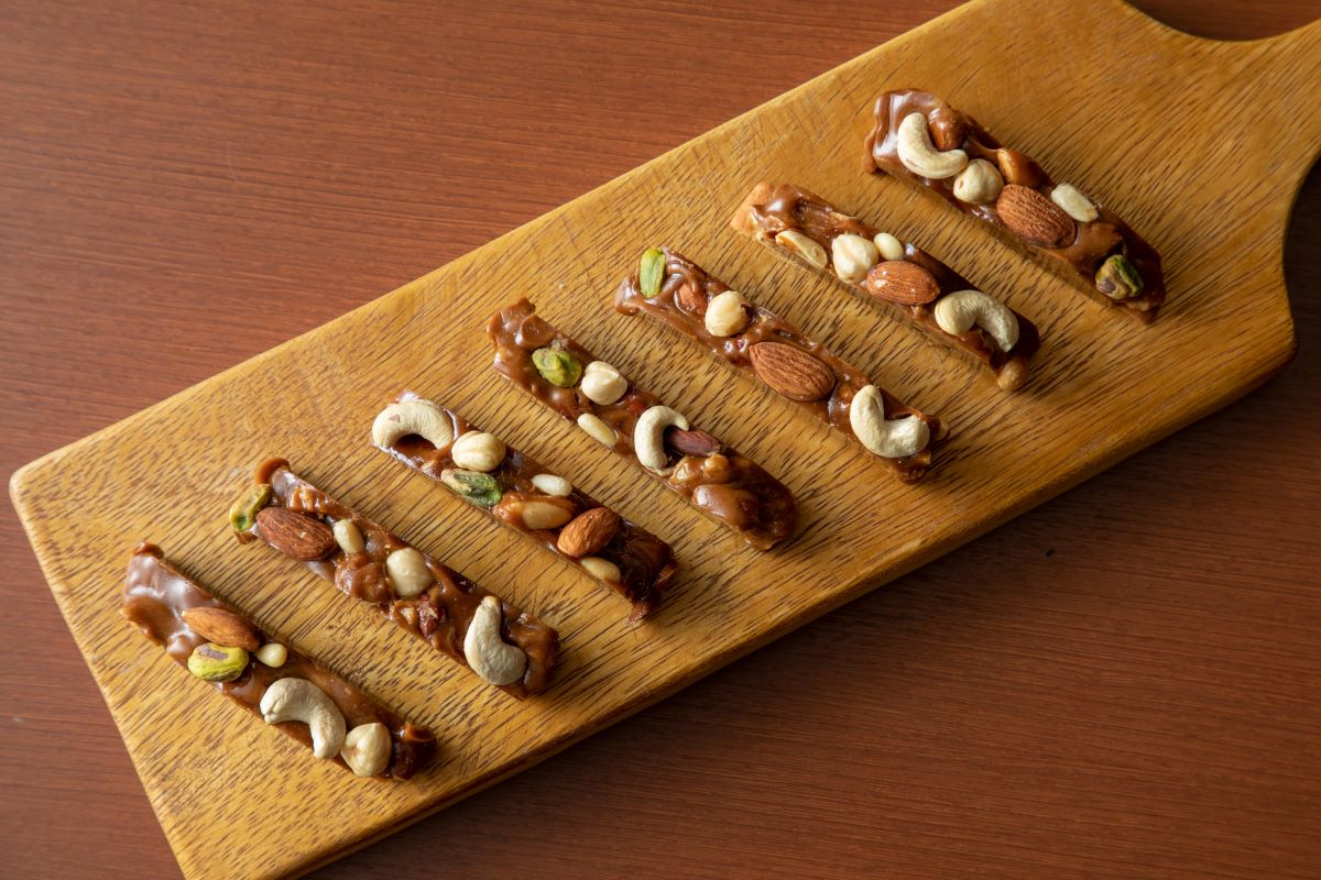 「ナッツヴェセル ミニ」各184円