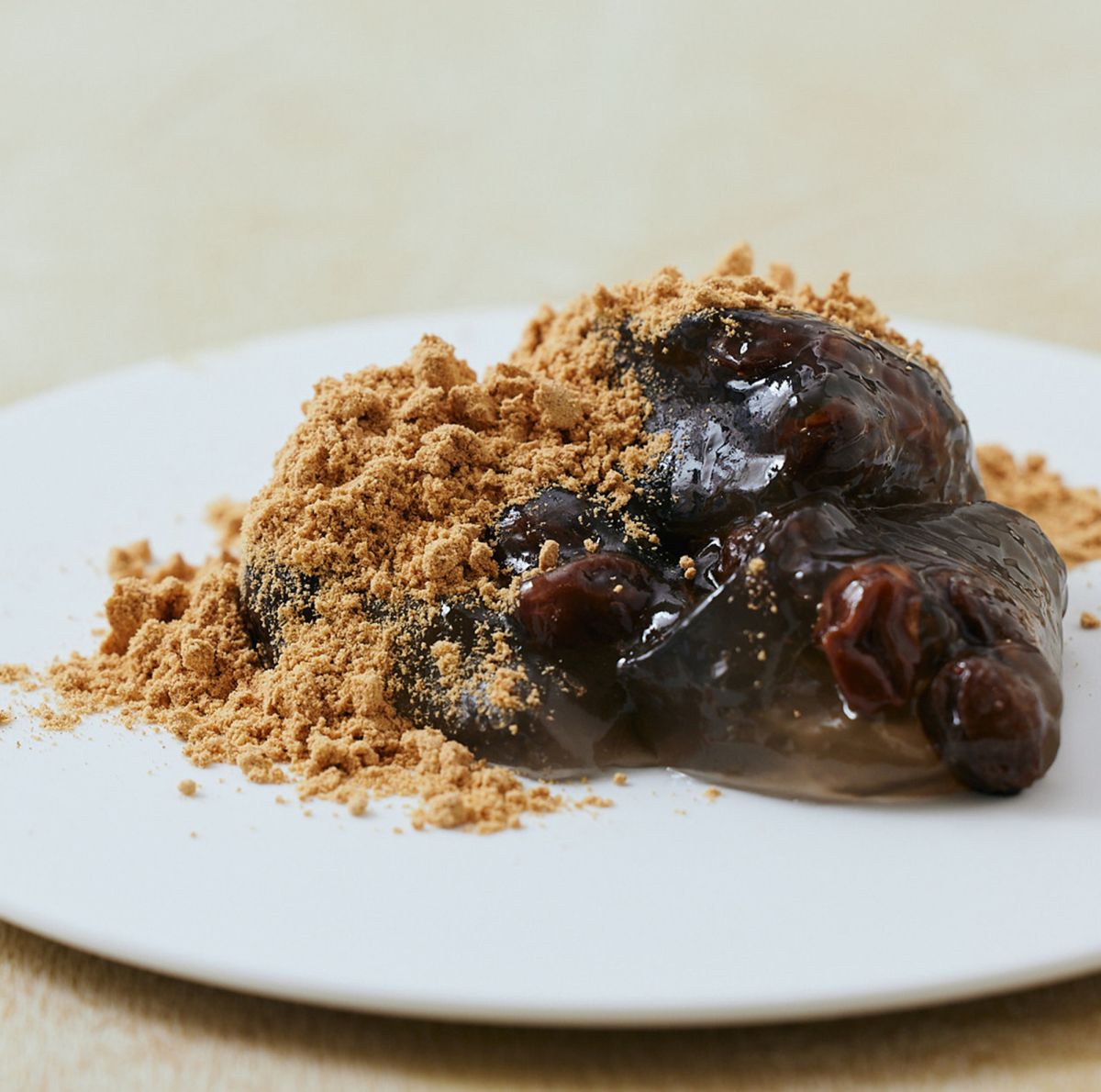 「ラムレーズン」約170g 780円、約340g 1410円　※アルコールを使用  