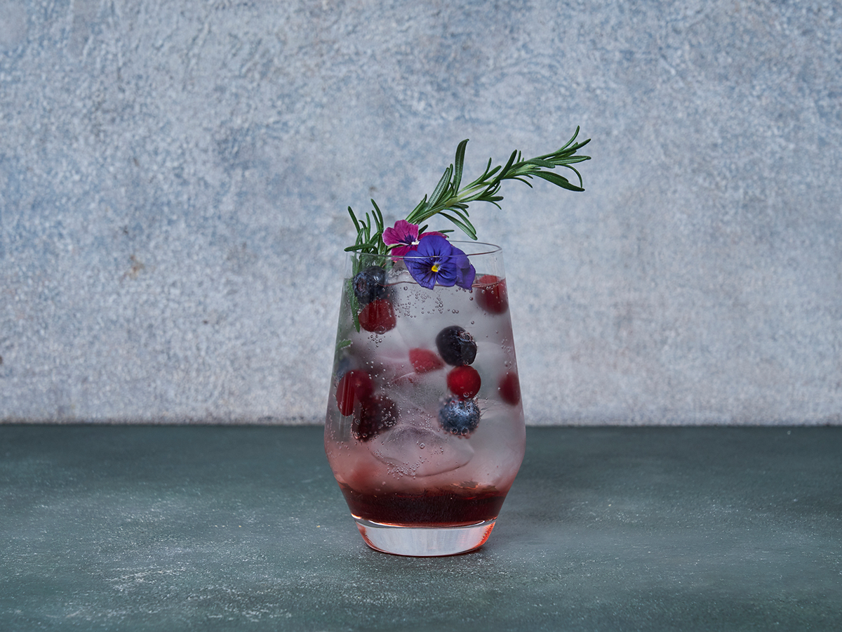 「ラズベリーローズソーダ」748円