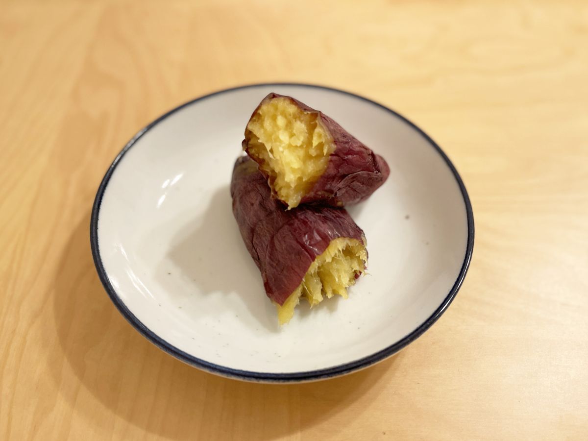 「濃密熟成やきいも」100g 220円〜