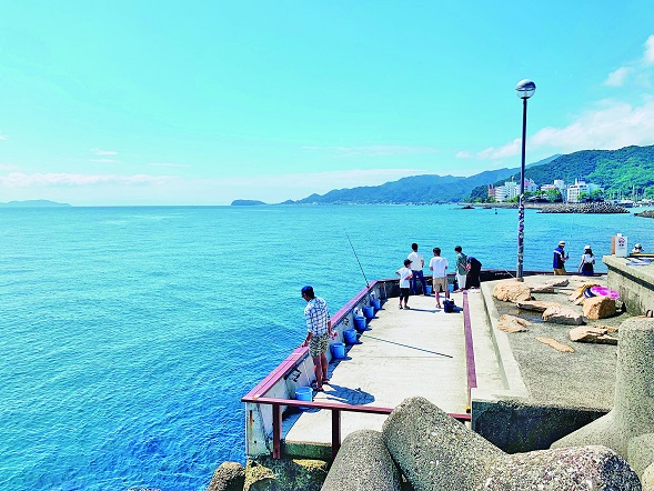 ホテルの前に広がる海