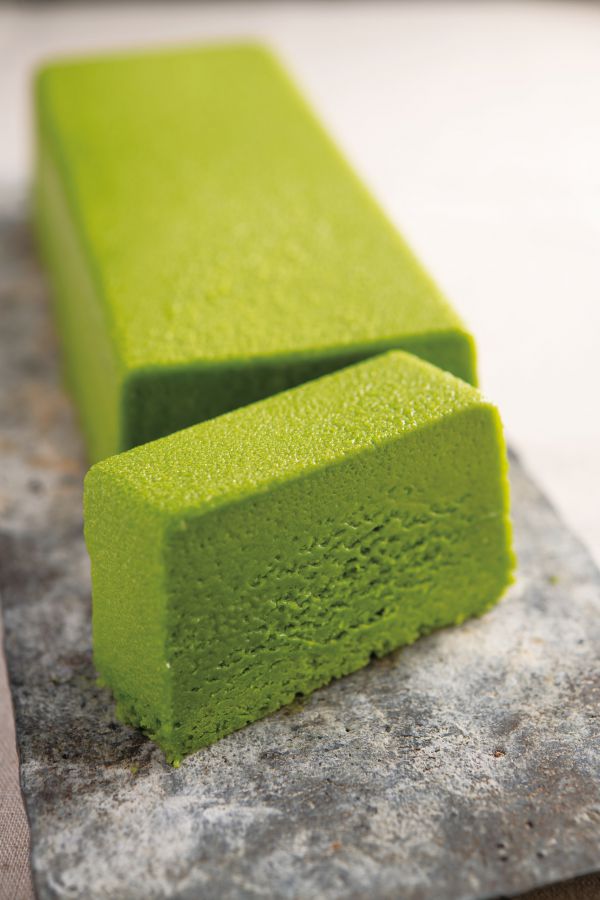 「挽きたて抹茶の贅沢テリーヌ」1本4205円