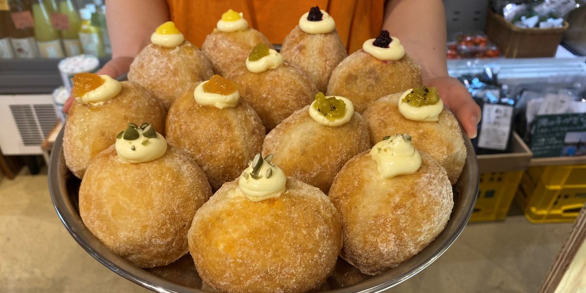 代々木「FarmMart & Friends」のふわもち”超やわドーナツ”が絶品！こだわり食材が揃う唯一無二のお店へ