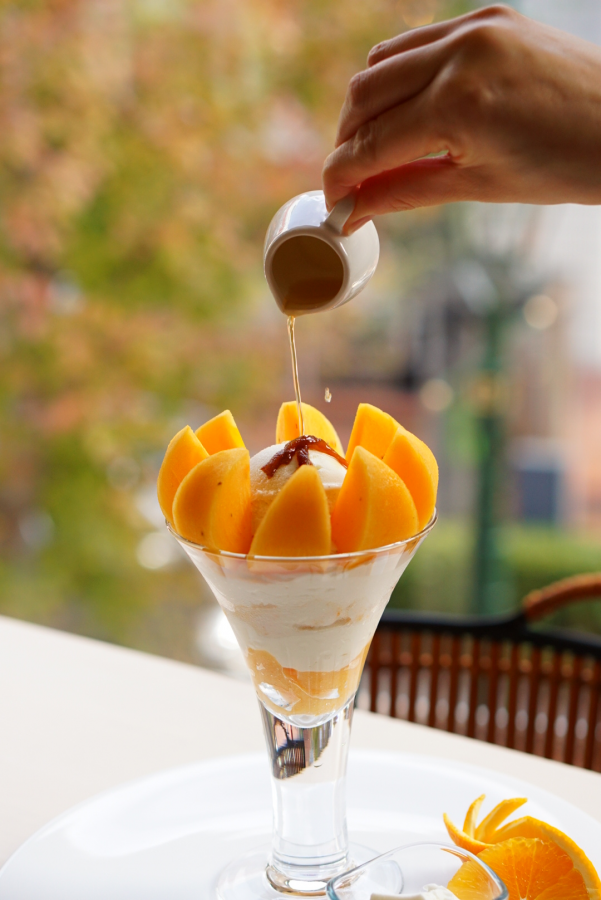 「柿のパフェ」1980円