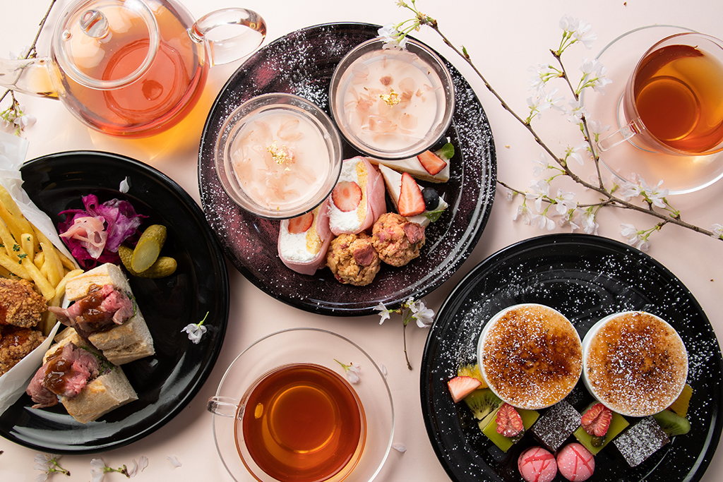 「季節のアフタヌーンティー」イメージ（2名分）