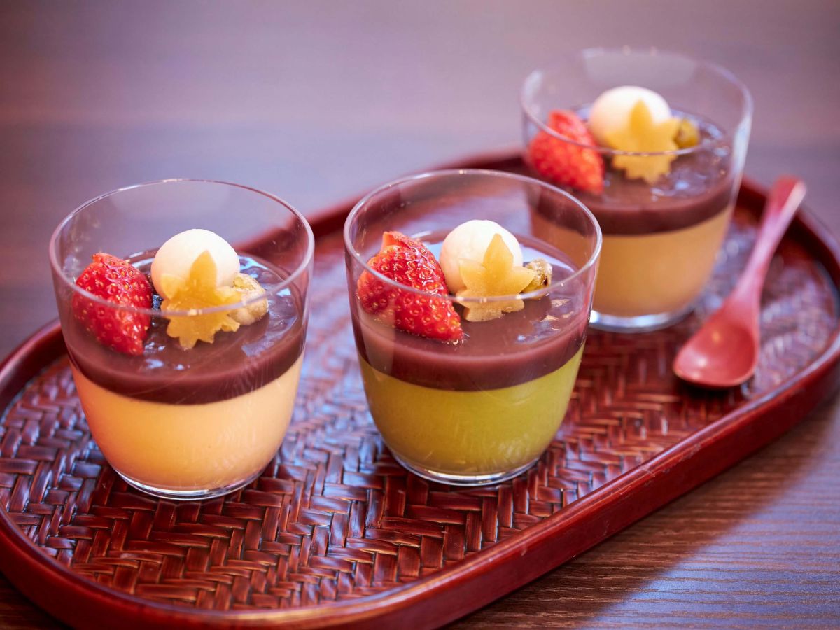 「おしるこぷりん」各500円 ※左からカスタード、天竜抹茶、ほうじ茶