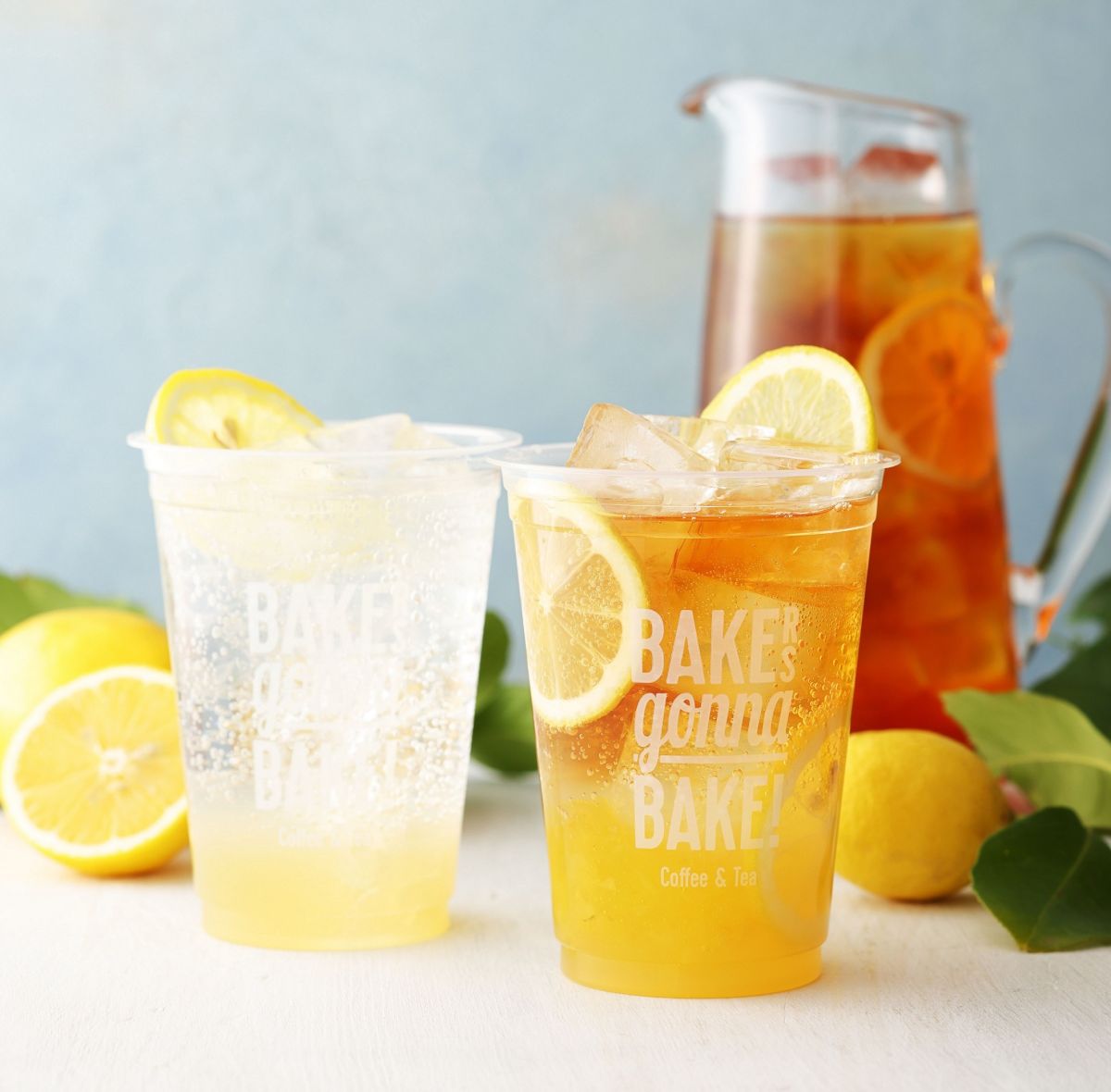 （写真右）レモネードティーソーダ　480円、（写真左）レモネードソーダ430円