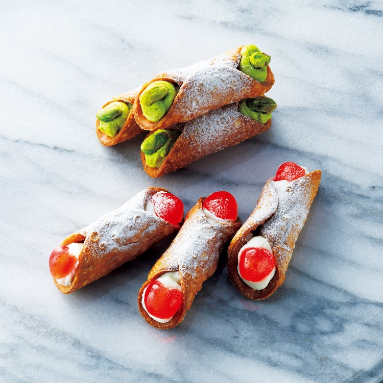 リコッタの「カンノーロ」1個378円～〈販売期間：4月26日（火）～5月2日（月）〉