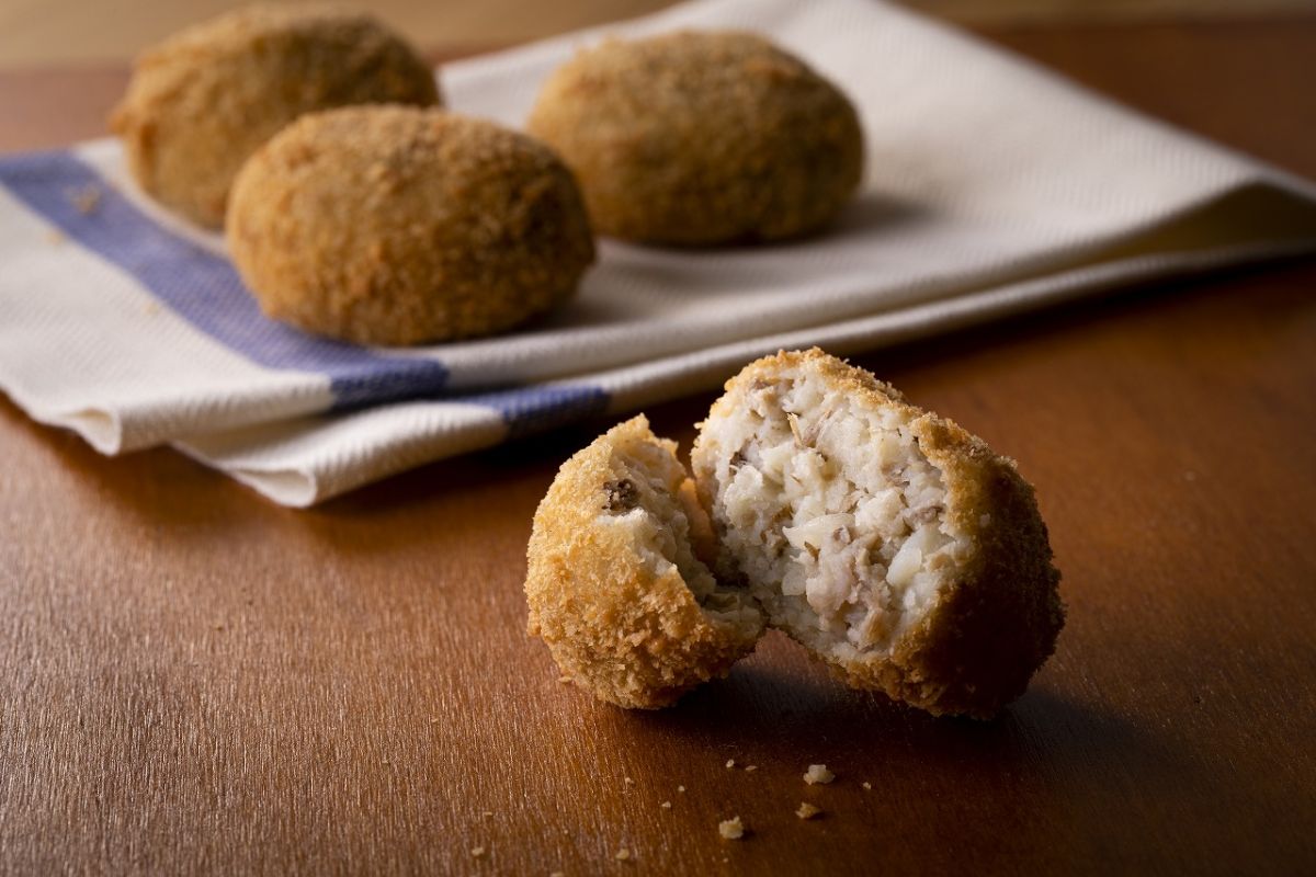 阿さ利本店のコロッケ