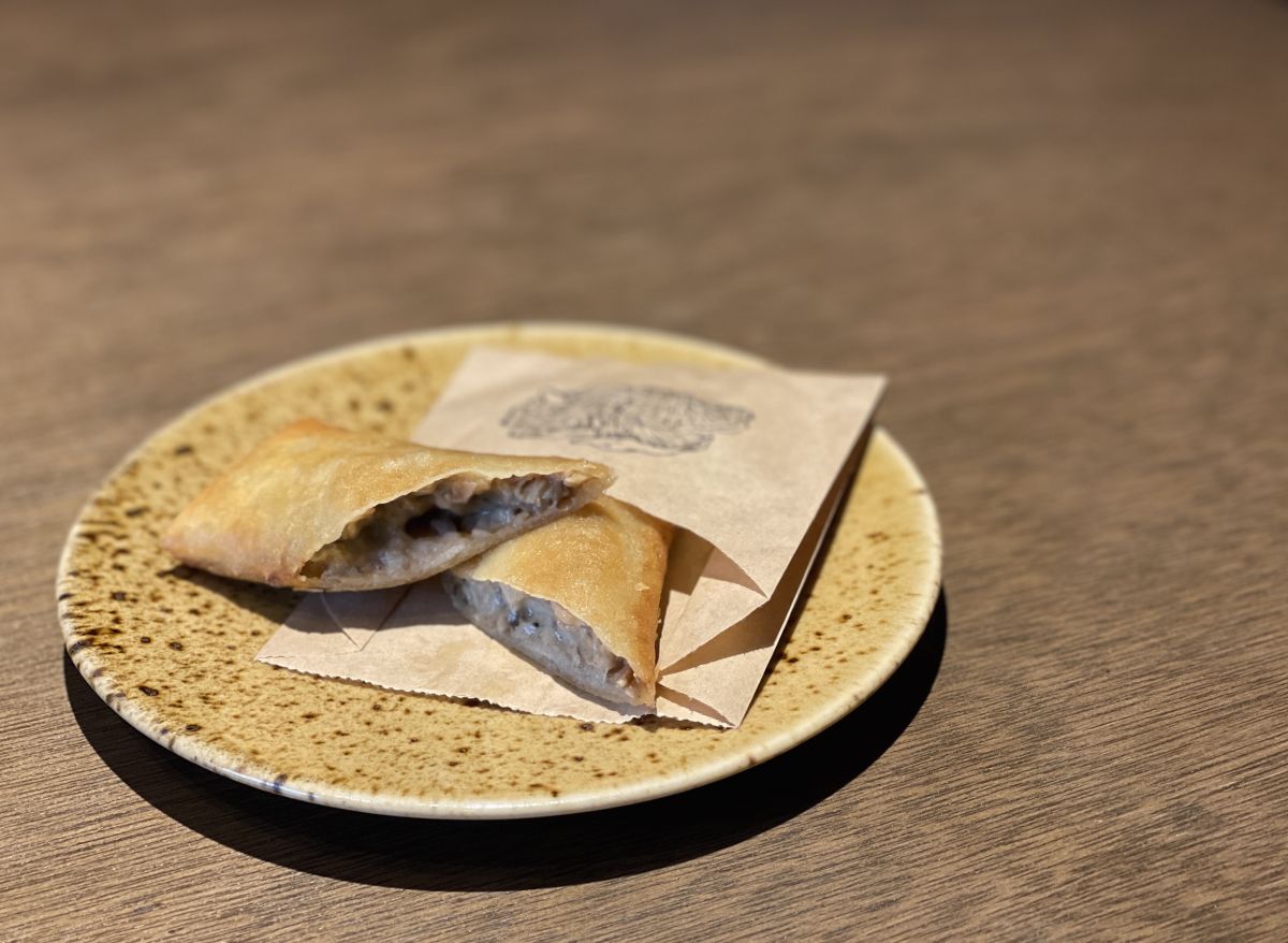 「裏山木ノ子春巻（1本）」400円