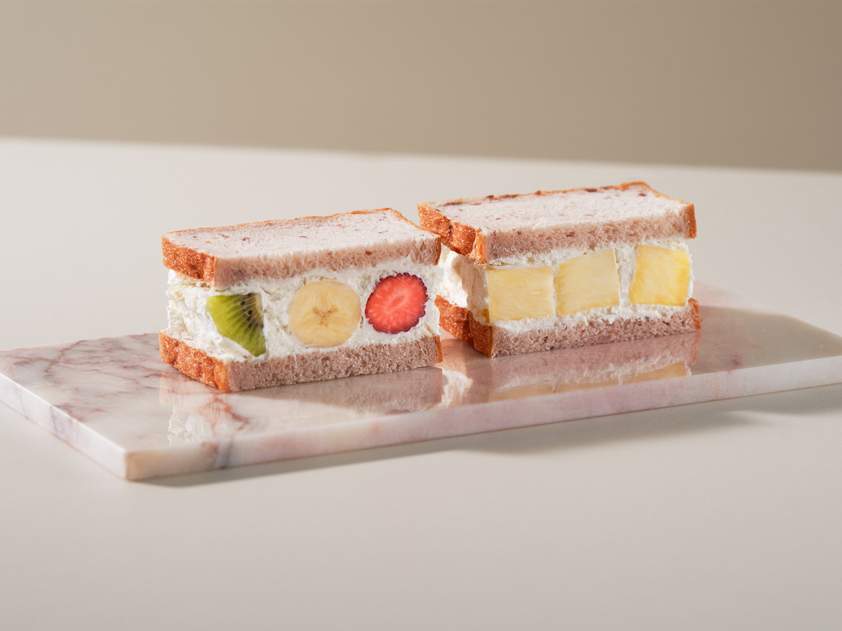 「フルーツあんサンド」各500円