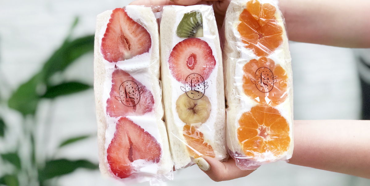 左から、「いちご」630円〜、「ミックス」580円〜、「みかん」680円〜 ※仕入れ状況により値段変更の場合あり