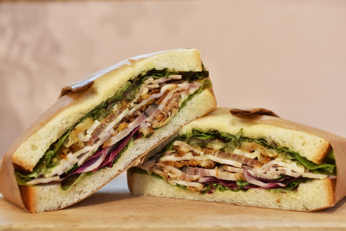 「自家製ポルケッタサンド」650円