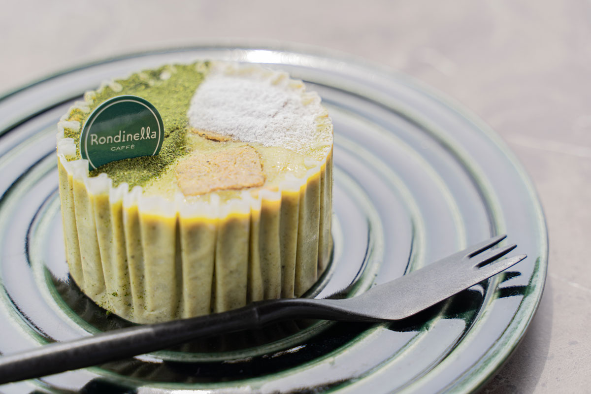 中井侍銘茶のバスクチーズケーキ（860円）