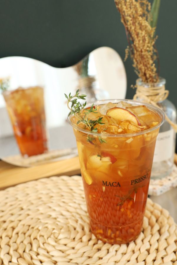 TOKYO MACAPRESSOの「アップルティー」550円〈GINZA SIX限定〉※～5月8日（日）まで限定