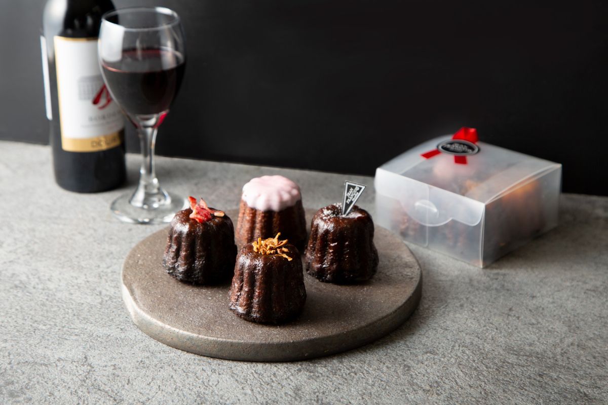 Viennoiserie JEAN FRANÇOISの「カヌレギフトBOX」1296円〈GINZA SIX限定〉※～5月31日（火）まで限定