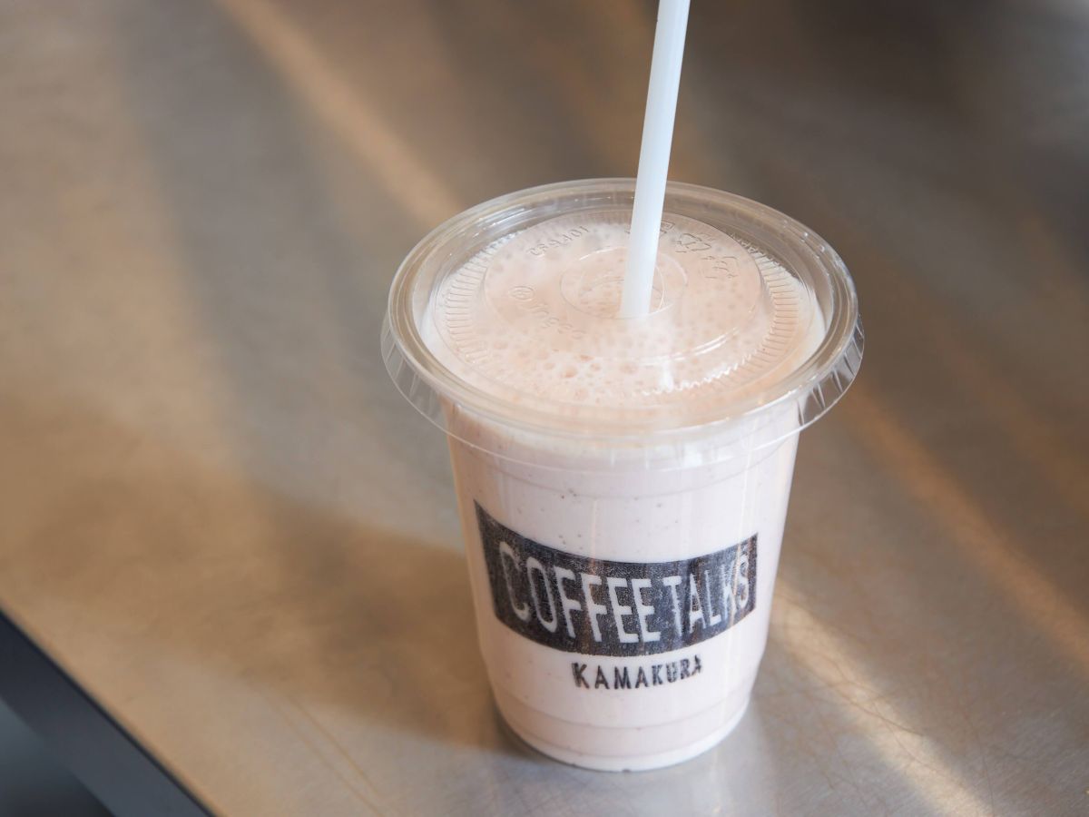 「季節限定 いちごバナナスムージー」700円