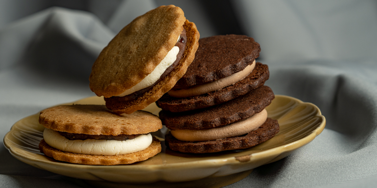 新御茶ノ水「大三萬年堂HANARE」で米粉のあんバターサンドを食べ比べ！