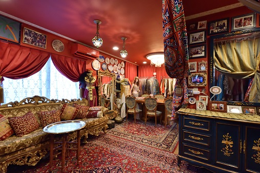 部屋の内装 衣装