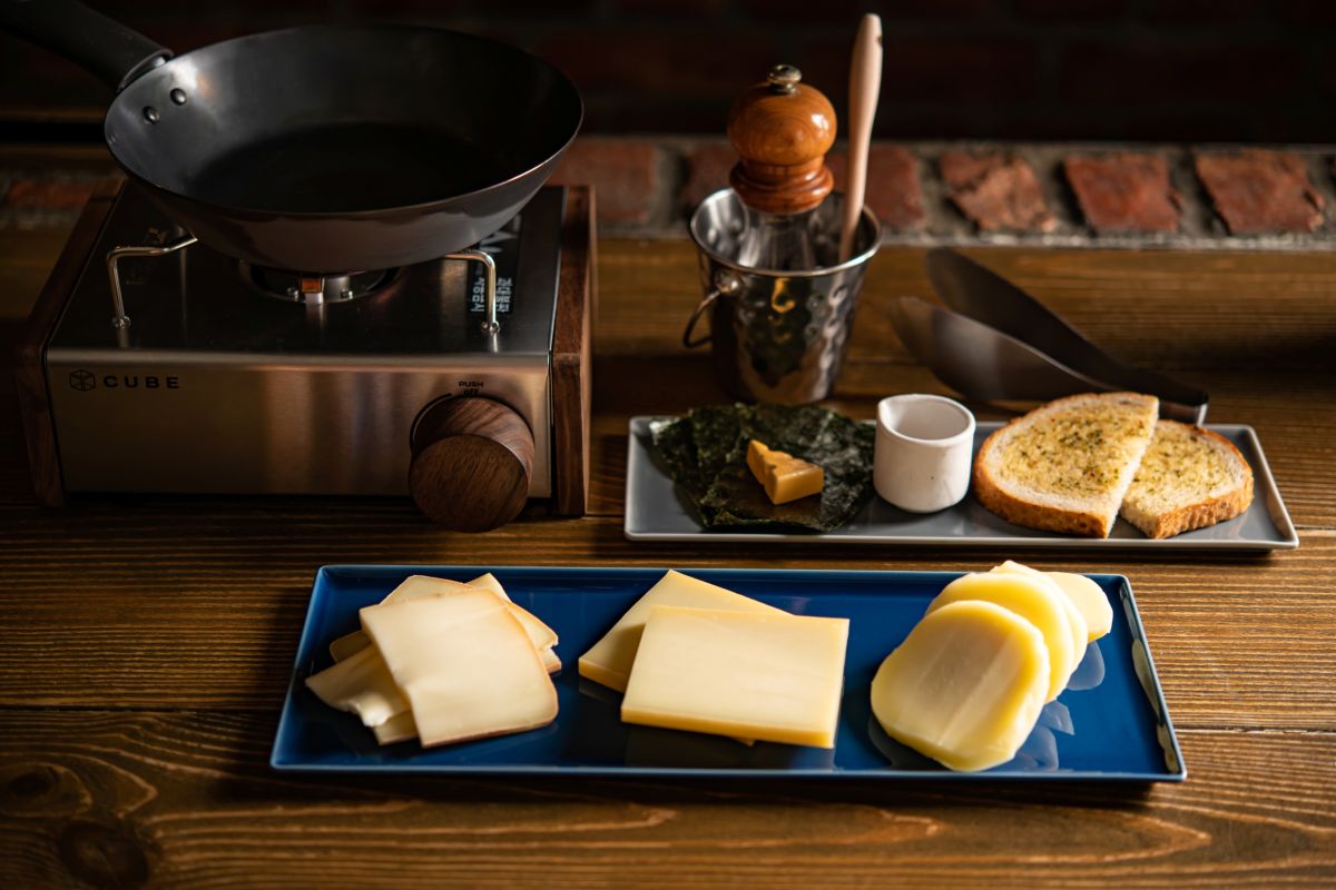 【NEW】「とかち焼きチーズ3種盛り」1280円／1人前（※2人前から注文可）