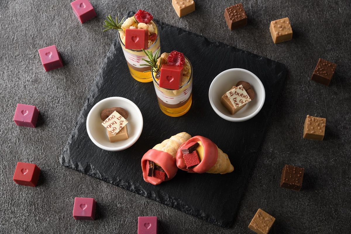 【上段イメージ】bubó BARCELONAコラボレーションアフタヌーンティー