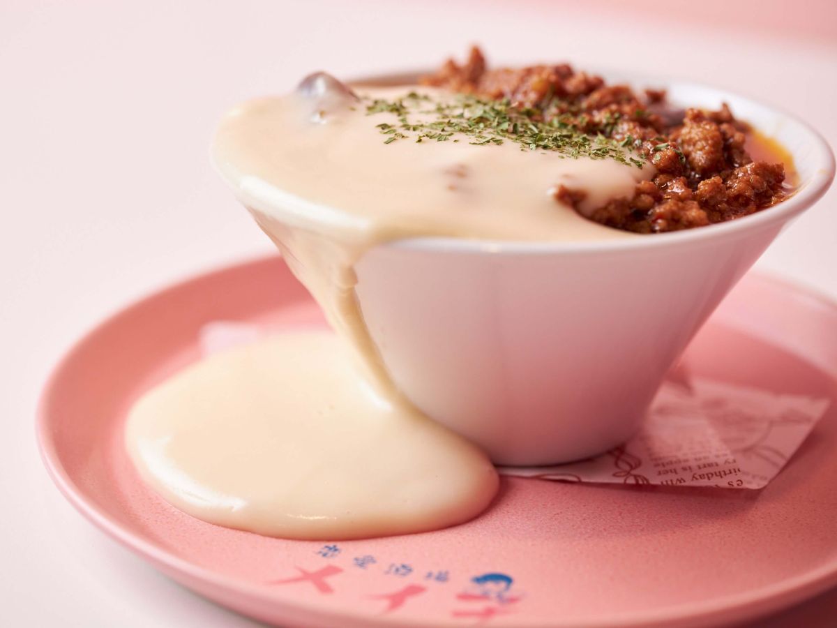 「愛があふれる、白麻婆茄子」700円