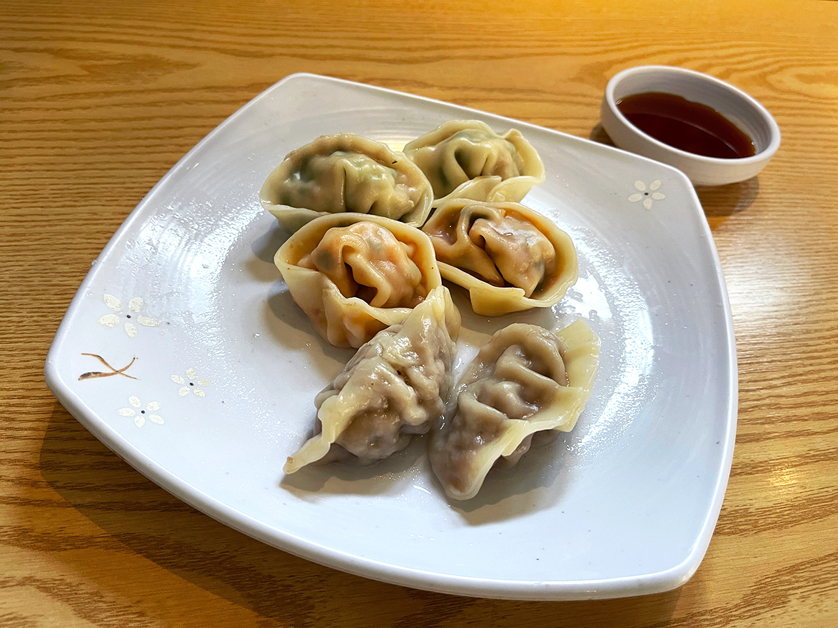 「自家製 3種餃子（6個）」 880円