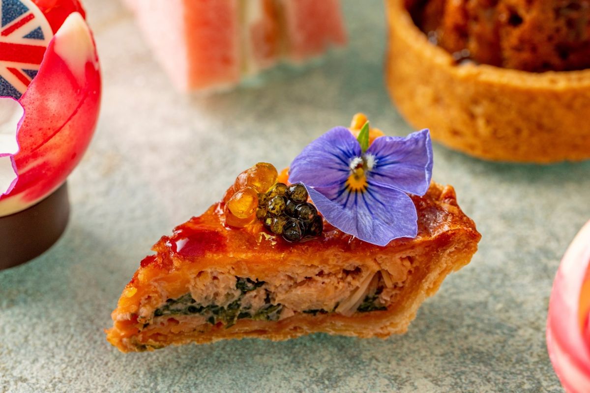 レッドチェダーチーズと蟹のキッシュ