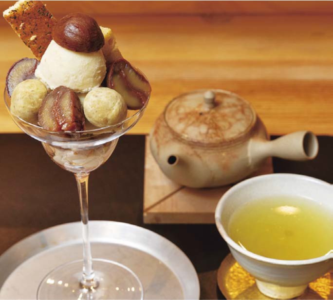 「栗パフェと佐久間煎茶セット」2500円（秋期限定）