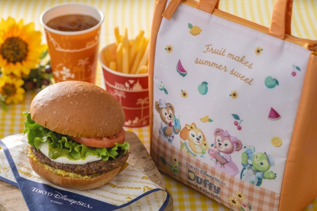 ケープコッド・クックオフの ファーストプライズセット、 スーベニアランチケース付き 2590 円