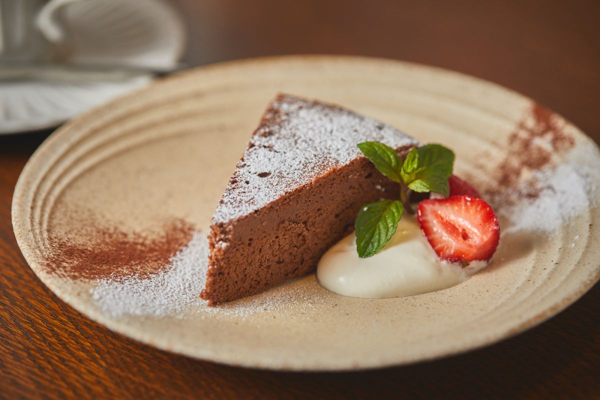 小麦粉不使用のガトーショコラ600円