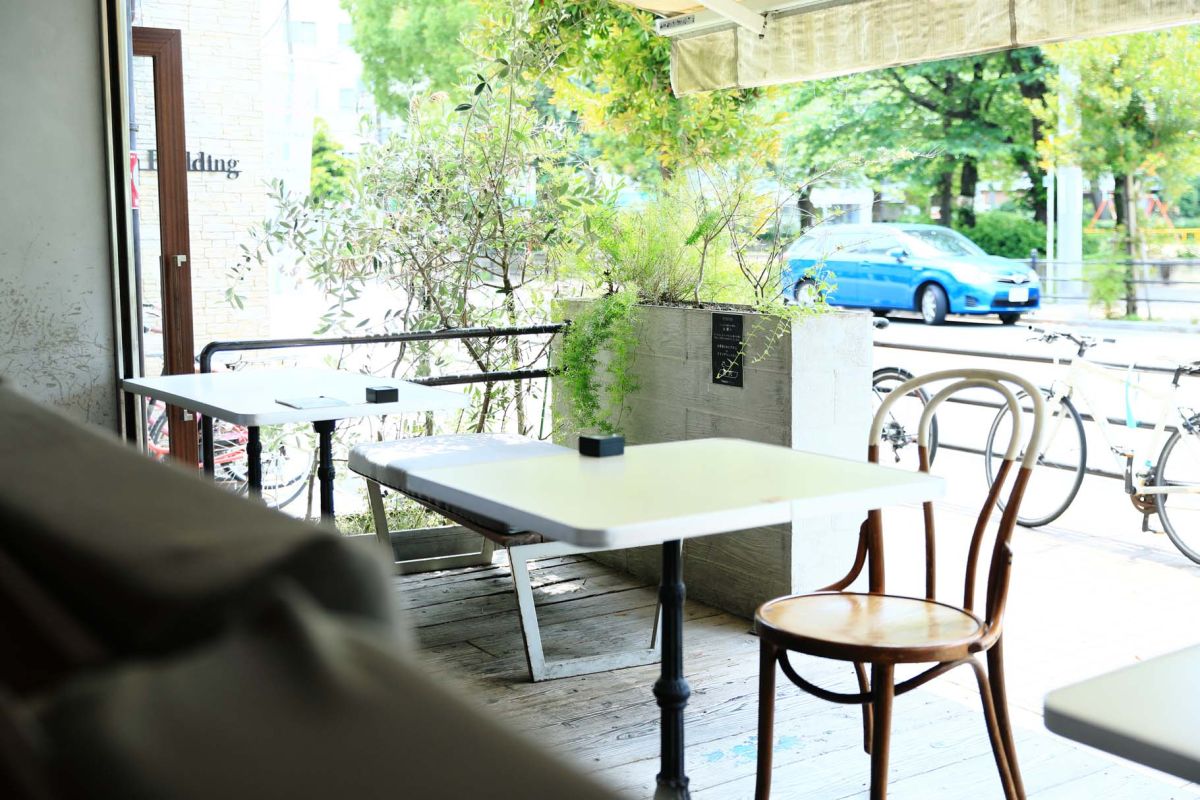 TABLES CoffeeBakery & Diner