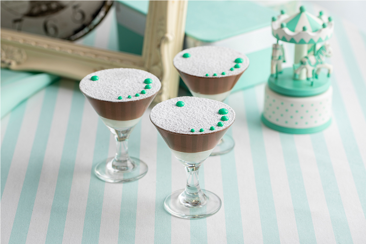 大人の恋のチョコミントカクテル