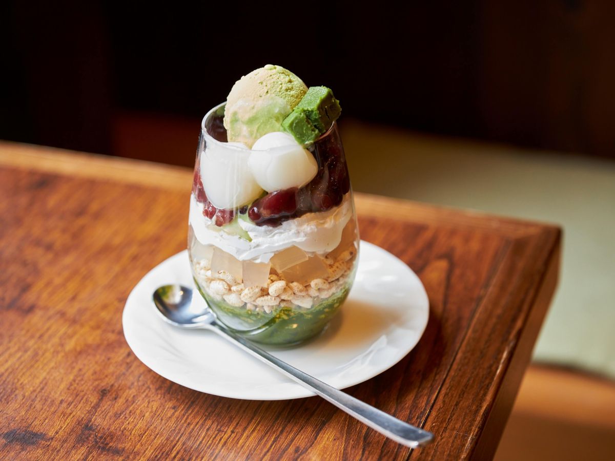 「宇治抹茶パフェ」900円 ※ドリンクセットの場合はプラス300円