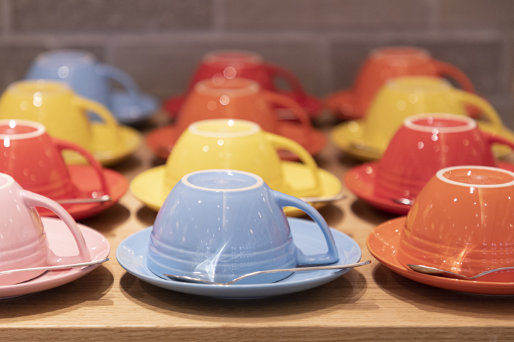 大阪・梅田の新着スパイスカレー!違う香りが次々楽しめる本格紅茶も評判の「WOCCA ROCCA curry and…」へ