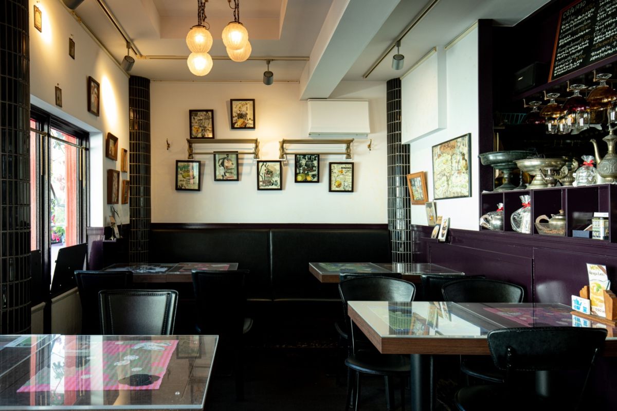 03_BRITISHINDIAN CAFE