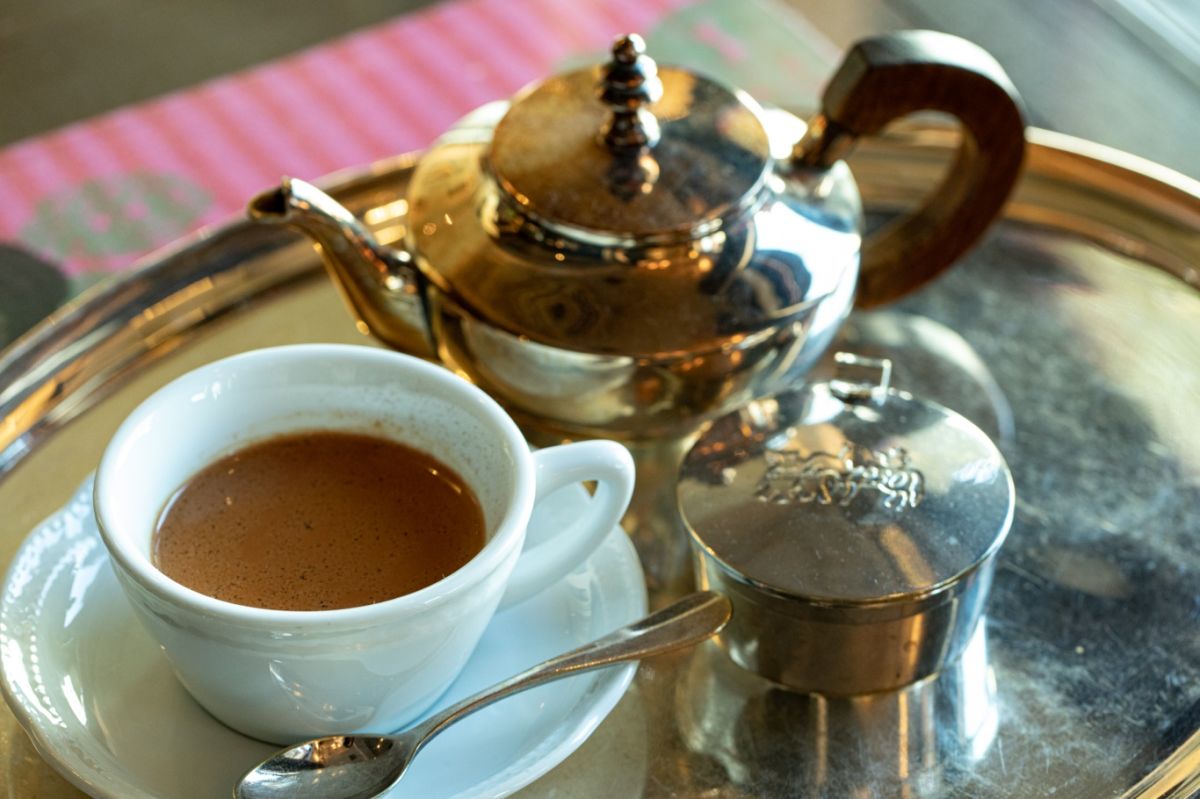 10_BRITISHINDIAN CAFE