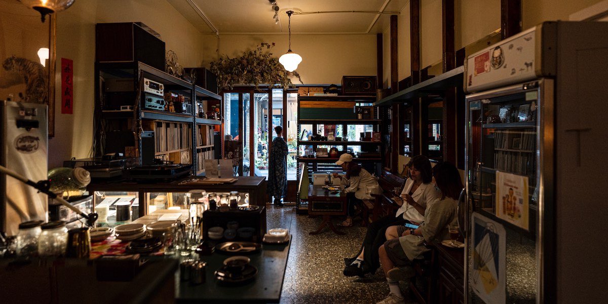 【台湾現地レポ】迪化街の路地で見つけた唯一無二のカフェ「菸花⟪Op.118.2⟫」