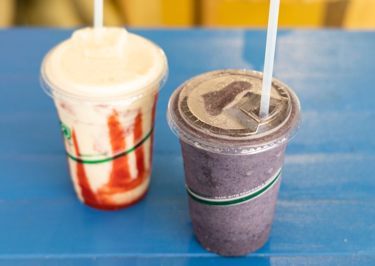 「ラバ・フロー」$7.85（ラージサイズ）、「スーパーフード・スウェル」$9.50（ラージサイズ）