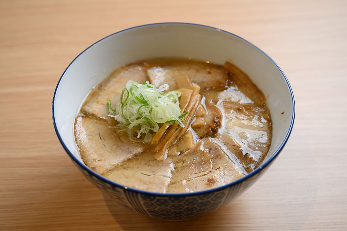 おとふけたっぷりチャーシューメン