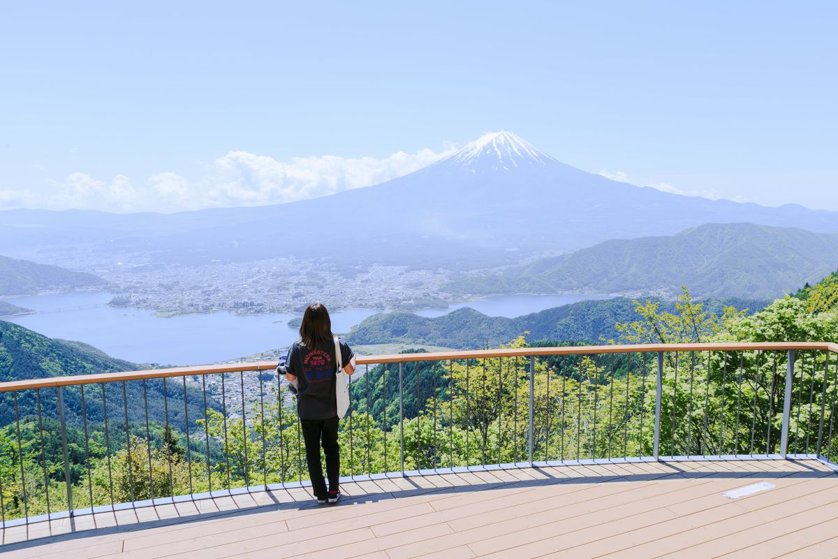 【山梨笛吹市】絶景！富士山×河口湖を一望するニュースポット！「FUJIYAMAツインテラス」