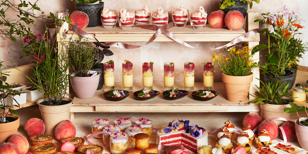 【インターコンチネンタルホテル大阪】レストランからラウンジまで“桃”一色のフェアを開催中！