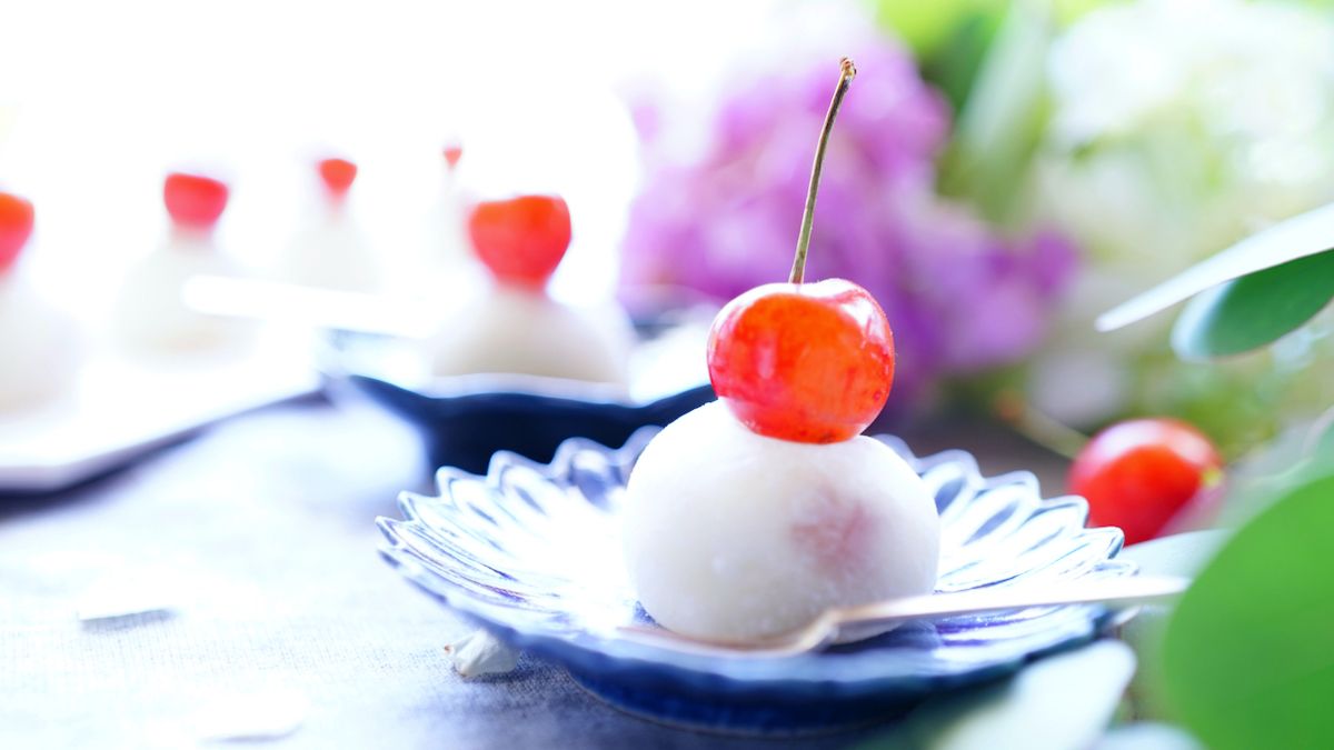 ぽってりかわいいさくらんぼ生大福【kyoko_plusのレシピ＆テーブルコーデvol.45】