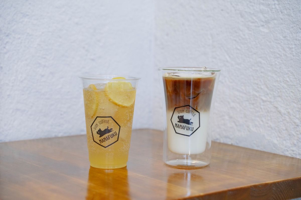 「レモネードジンジャー」「氷コーヒー」各660円