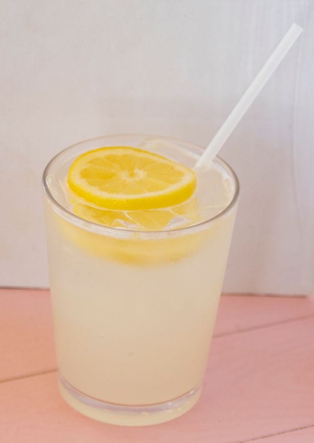 「クラシック・レモネード」$5