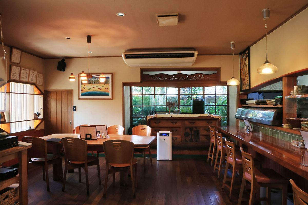 阿波尾鶏・地魚ひわさ屋