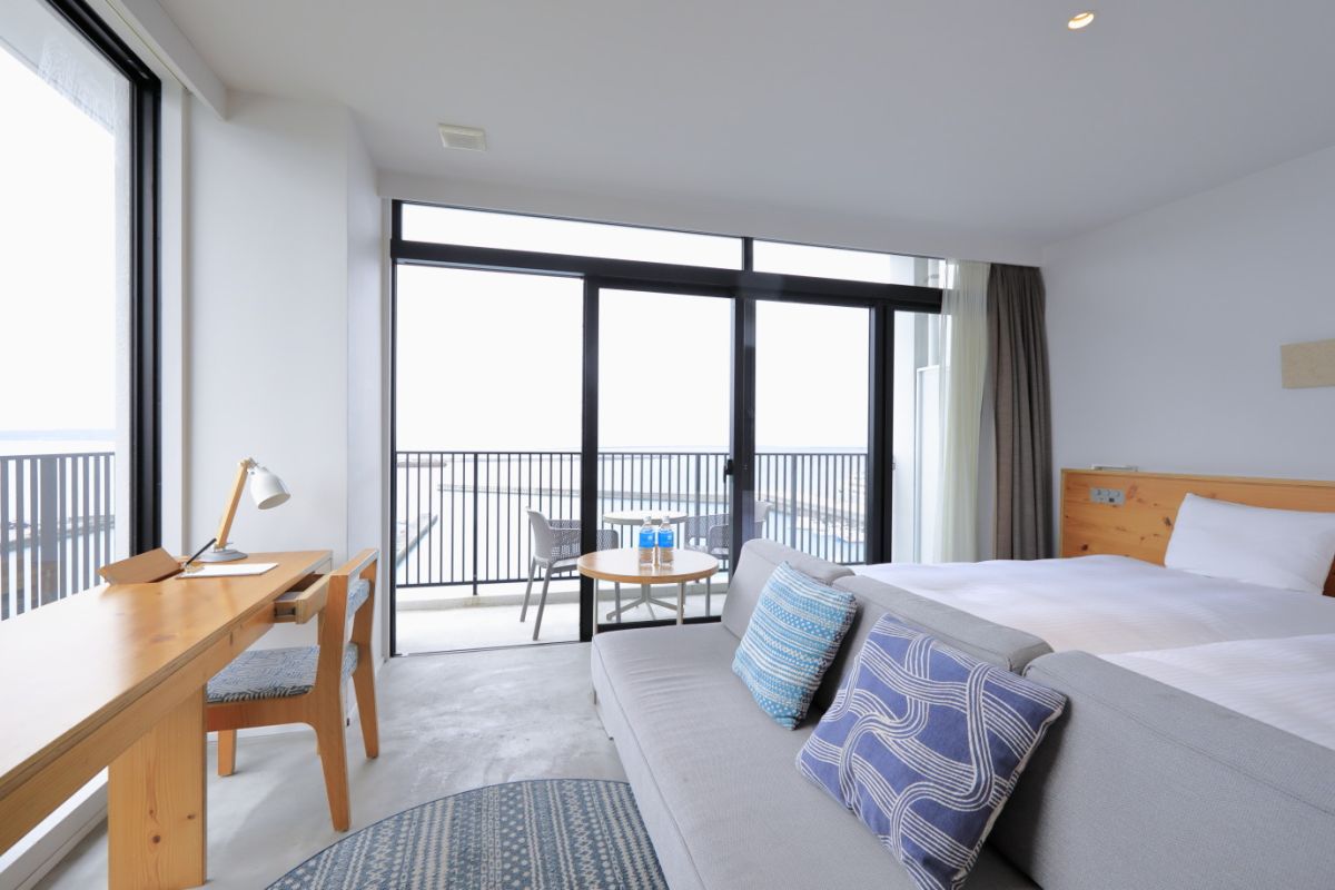 宮古島のおしゃれな街なかホテル「HOTEL LOCUS」は居心地＆使い勝手バツグン♪