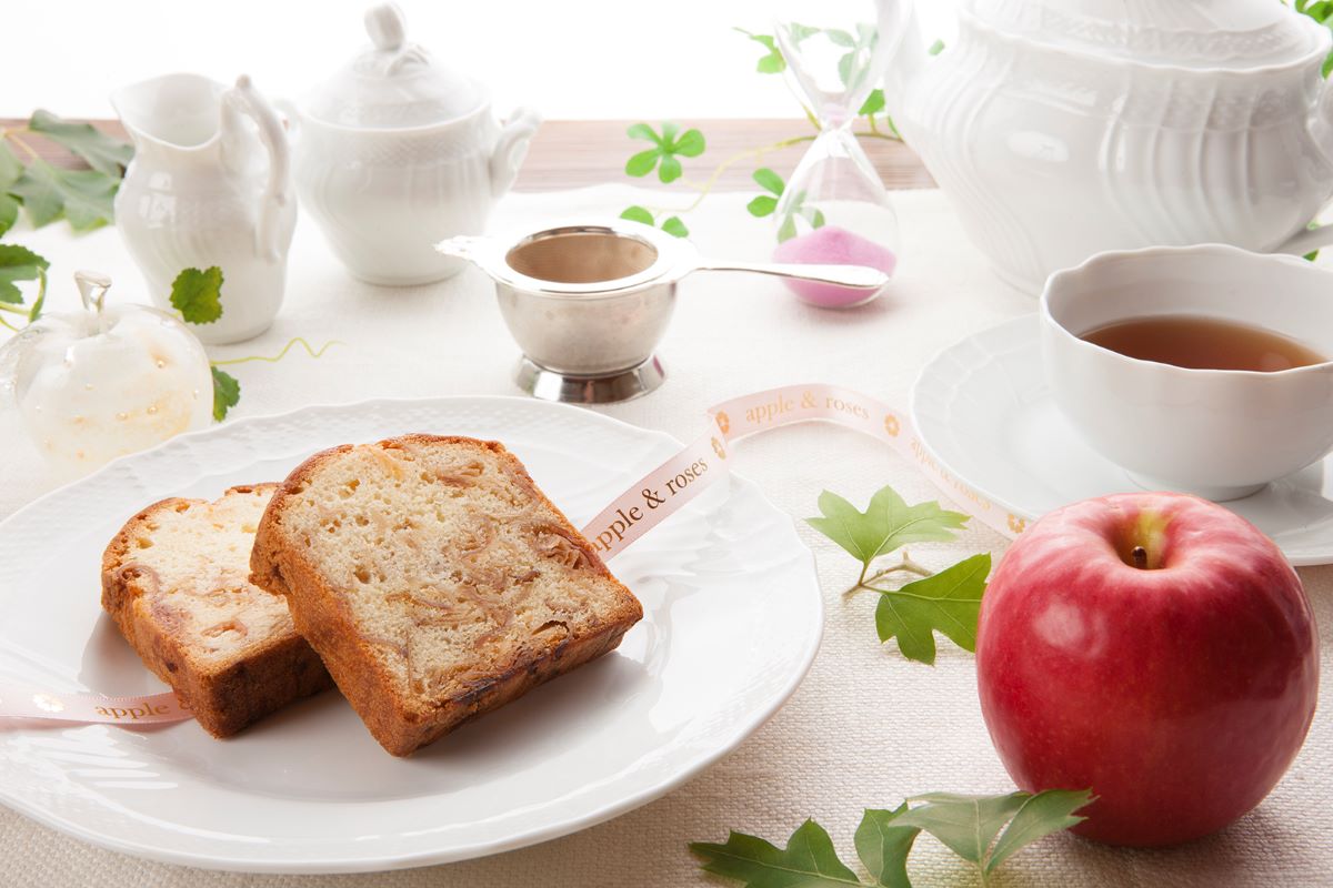 「りんごのパウンドケーキ」 324円